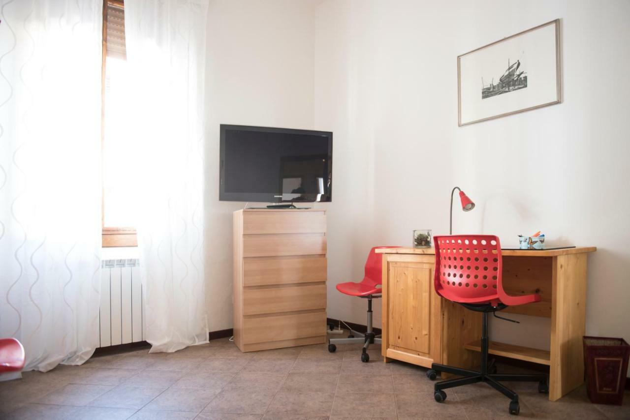 "Il Ponte" Apartment In Florenz Exterior foto