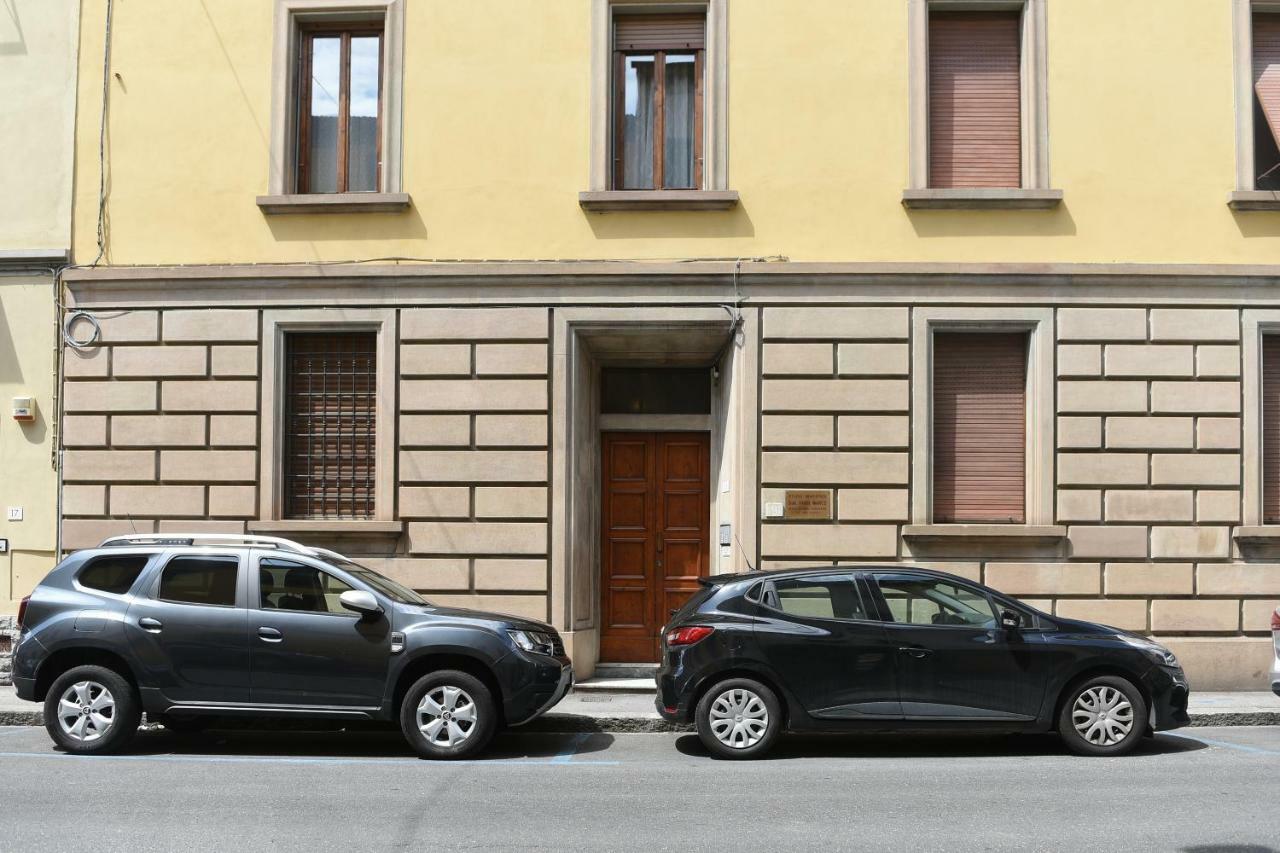 "Il Ponte" Apartment In Florenz Exterior foto